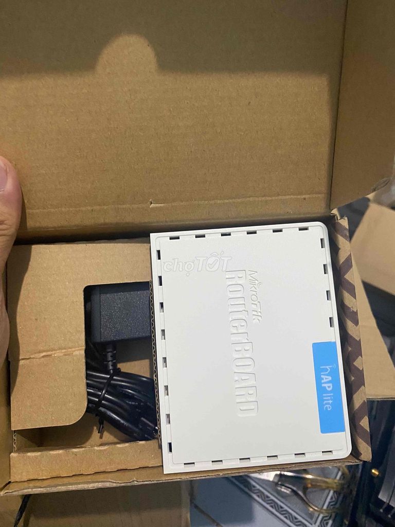 Bán lại router Mik full hộp. Mua bán Phụ kiện (Màn hình, Chuột...) tại Thành phố Trà Vinh Trà Vinh được đăng bởi Dương Minh Trung hình 1