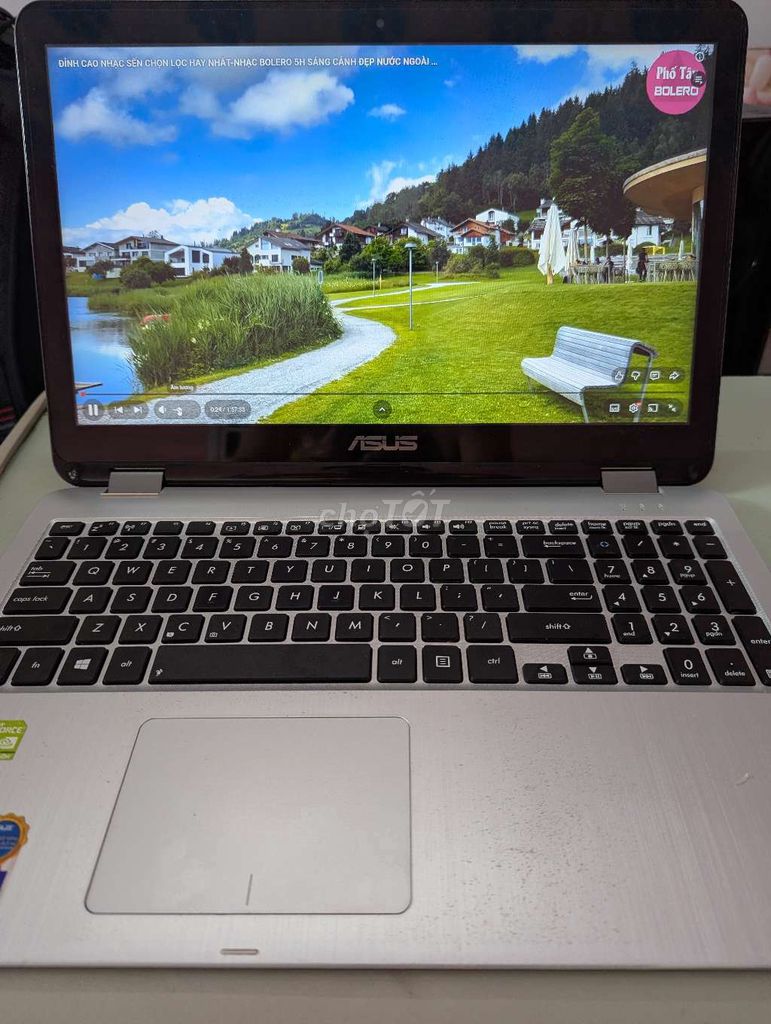 Laptop giá rẻ - Màn hình cảm ứng. Mua bán Laptop tại Quận Ninh Kiều Cần Thơ được đăng bởi Minh Nguyễn hình 1