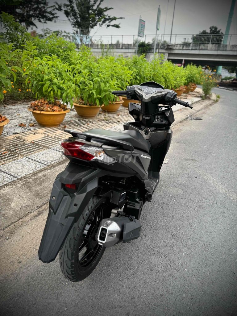 Honda Vario 2018 màu Vàng cát. Mua bán Xe máy tại Quận Ninh Kiều Cần Thơ được đăng bởi hhhhhhh hình 5