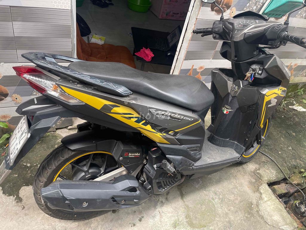 Cấn bán gấp Vario 150, máy nguyên zin (chính chủ). Mua bán Xe máy tại Huyện Nhà Bè Tp Hồ Chí Minh được đăng bởi Ngọc Trọng hình 1