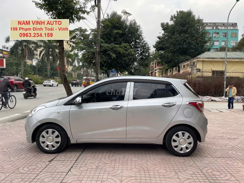 Hyundai Grand i10 2015 - chính chủ không khoan đục