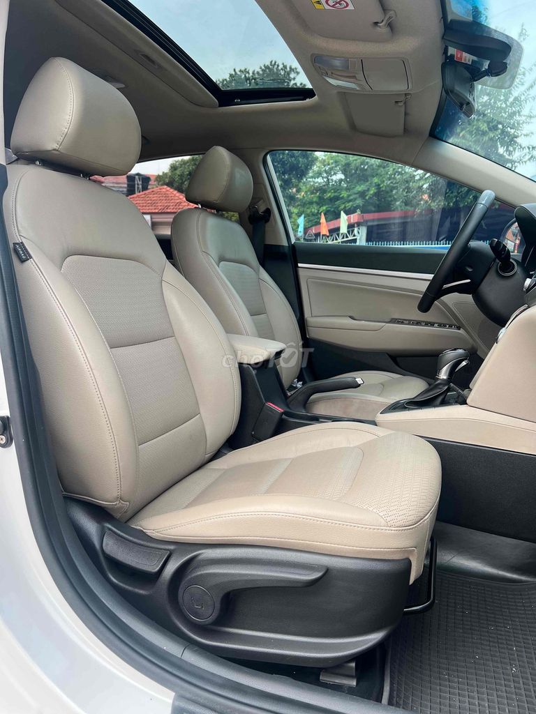 Hyundai Elantra 2019 2.0AT - 67000 km siêu đẹp. Mua bán Ô tô tại Thành phố Dĩ An Bình Dương được đăng bởi Dương hình 11