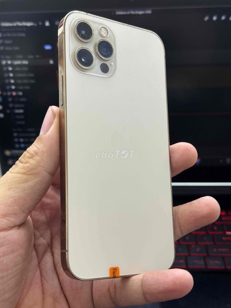 iPhone 12 Pro 128GB Vàng Đã sử dụng. Mua bán Điện thoại tại Thành phố Dĩ An Bình Dương được đăng bởi Phúc hình 1
