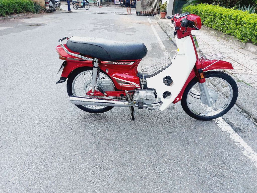 dream II thái đỏ. Mua bán Xe máy tại Quận Hoàng Mai Hà Nội được đăng bởi leminhduc hình 13