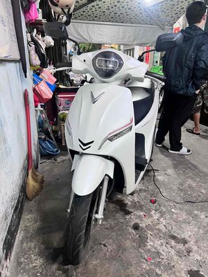 Bán xe máy điện VinFast Feliz 2022 Trắng giá rẻ