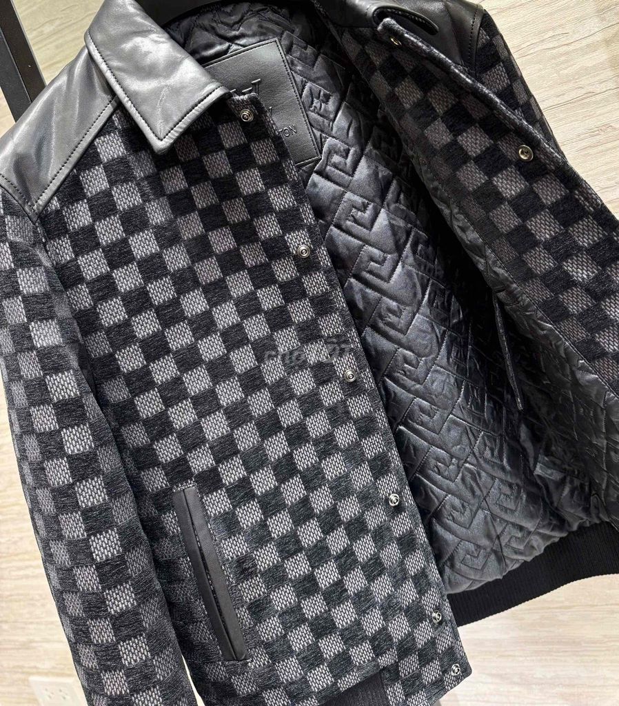 Áo Khoác Dạ Cổ Da LV Cao Cấp. Mua bán Quần áo tại Quận Bình Tân Tp Hồ Chí Minh được đăng bởi Trúc Phương hình 4