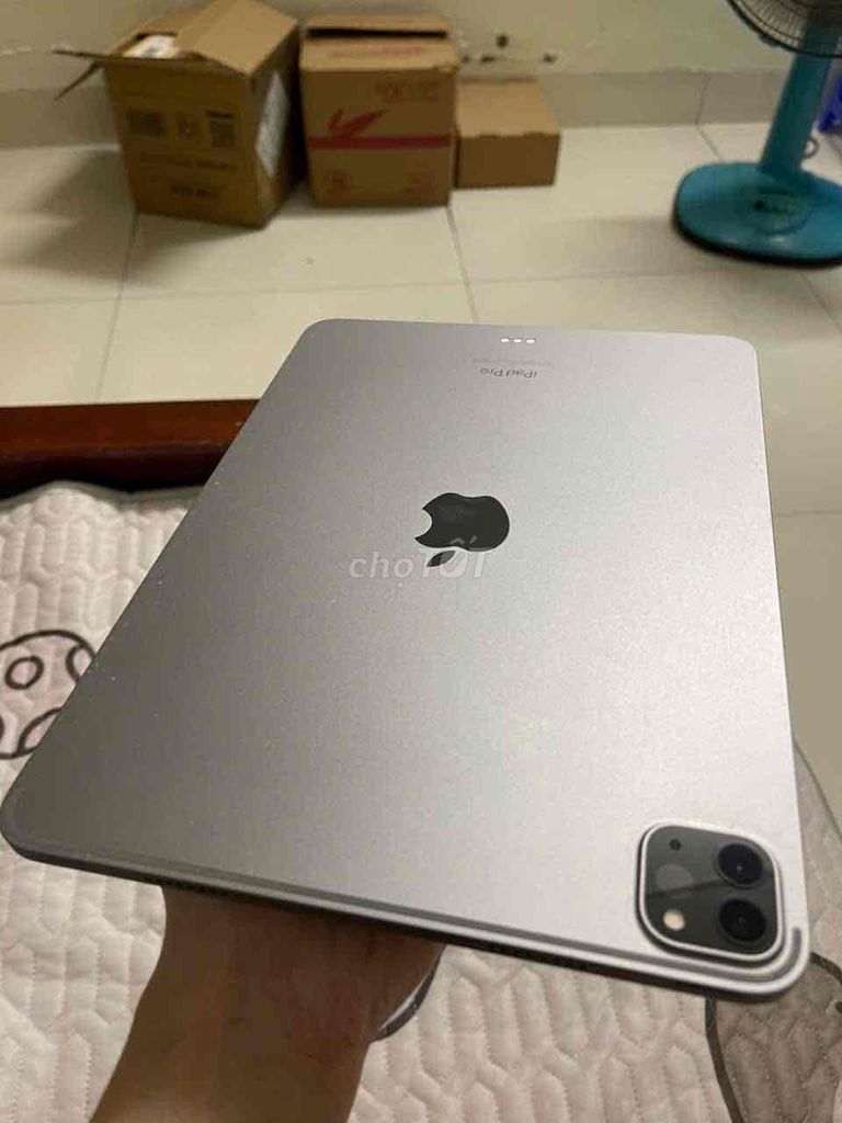 Apple iPad Pro 11 inch M2 128GB. Mua bán Máy tính bảng tại Quận Hoàng Mai Hà Nội được đăng bởi Lương Văn Tuấn hình 1