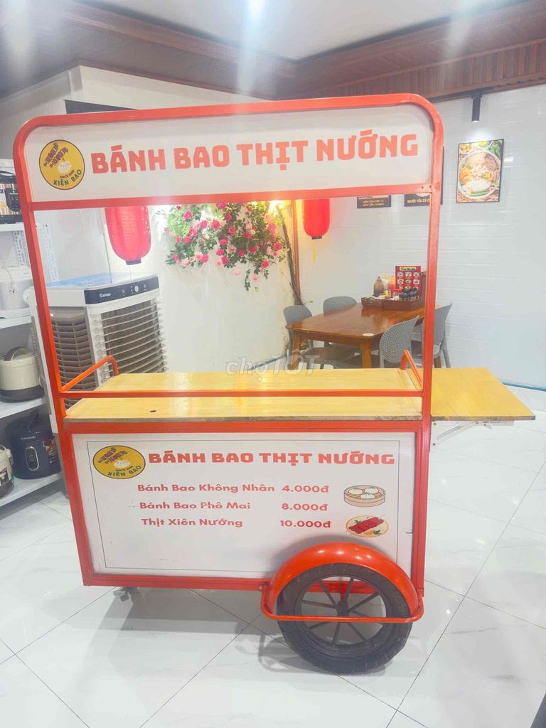 Xe bán hàng Gỗ, Kim loại Đỏ Trắng 1m75. Mua bán Đồ chuyên dụng, Giống nuôi trồng tại Quận Cái Răng Cần Thơ được đăng bởi võ hoàng mến hình 1