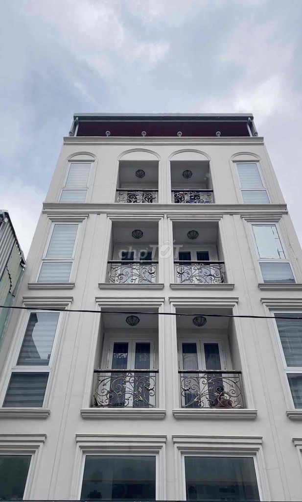 Аренда · 1 комн. · 30 м² · Quận Tân Bình, ул. Đường Trường Sơn