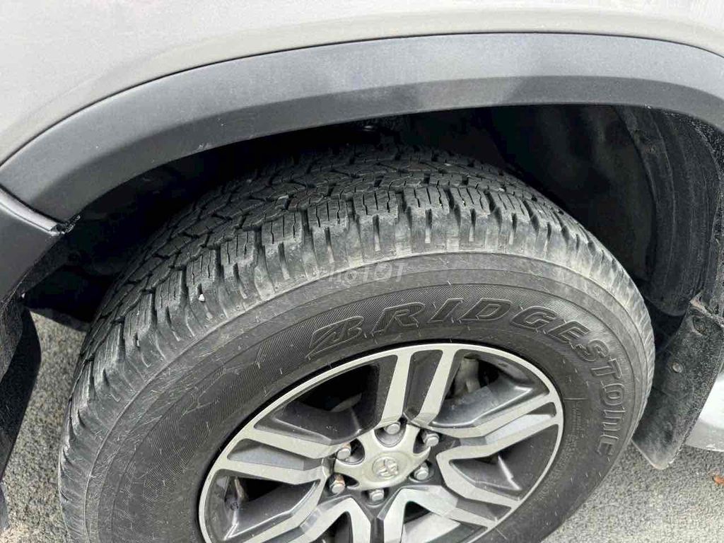 Toyota Fortuner 2018 2.7V 4x2 AT - 45000 km. Mua bán Ô tô tại Quận Bình Thạnh Tp Hồ Chí Minh được đăng bởi phuongneo hình 5