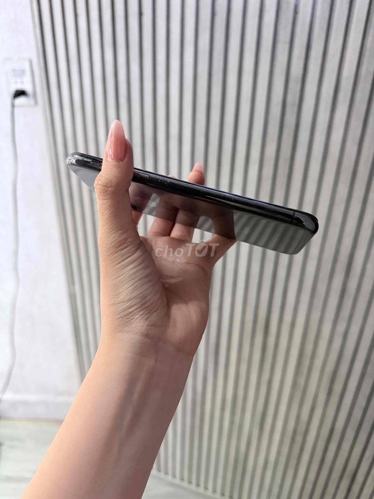 iPhone Xs Đen Zin. Mua bán Điện thoại tại Quận Thanh Khê Đà Nẵng được đăng bởi Na Na  hình 1