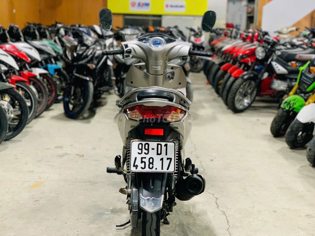 XE MÁYTHANH TÙNG_HONDA FUTURE FI 125 XÁM BẠC 2024. Mua bán Xe máy tại Quận Bắc Từ Liêm Hà Nội được đăng bởi THANH TÙNG hình 4