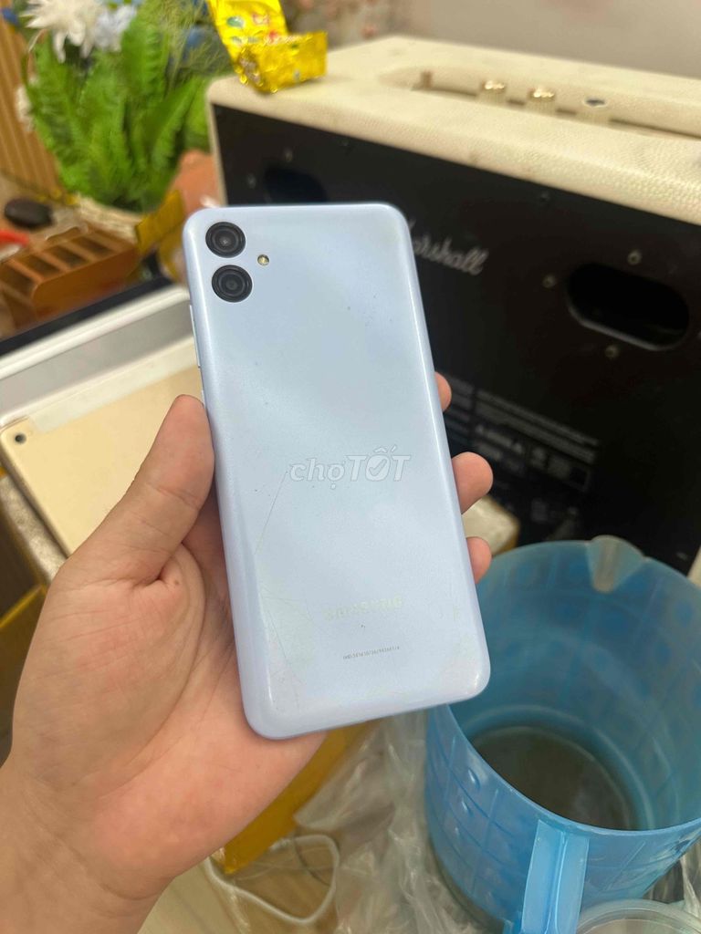 Samsung Galaxy A04e Xanh Dương 128GB. Mua bán Điện thoại tại Quận Đống Đa Hà Nội được đăng bởi Hoàng quân store hình 1