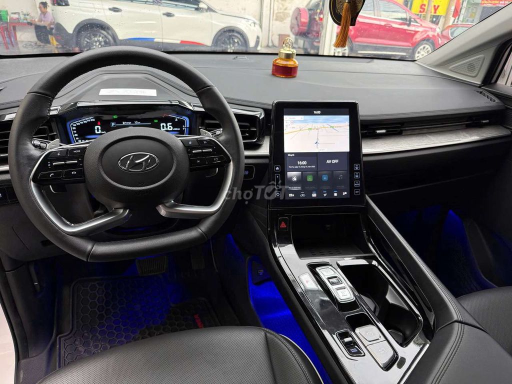 HYUNDAI CUSTIN  1.5TURBO. Mua bán Ô tô tại Thành phố Thủ Đức Tp Hồ Chí Minh được đăng bởi Ms Hiệp  hình 9