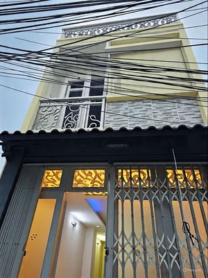 3x8 một trệt một lầu sổ hồng chính chủ quận 7