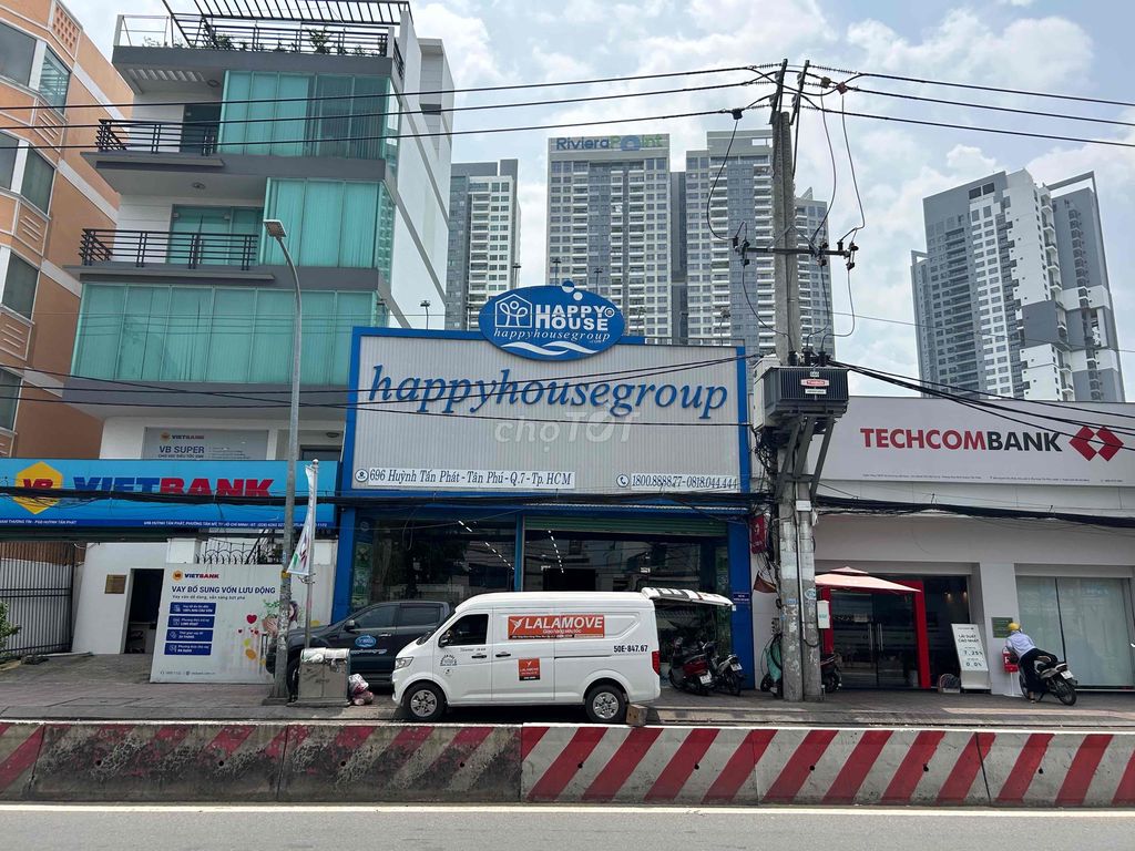 🍇 MẶT BẰNG LỚN KINH DOANH ĐA NGÀNH NGHỀ! MẶT TIỀN GẦN PHÚ MỸ HƯNG!