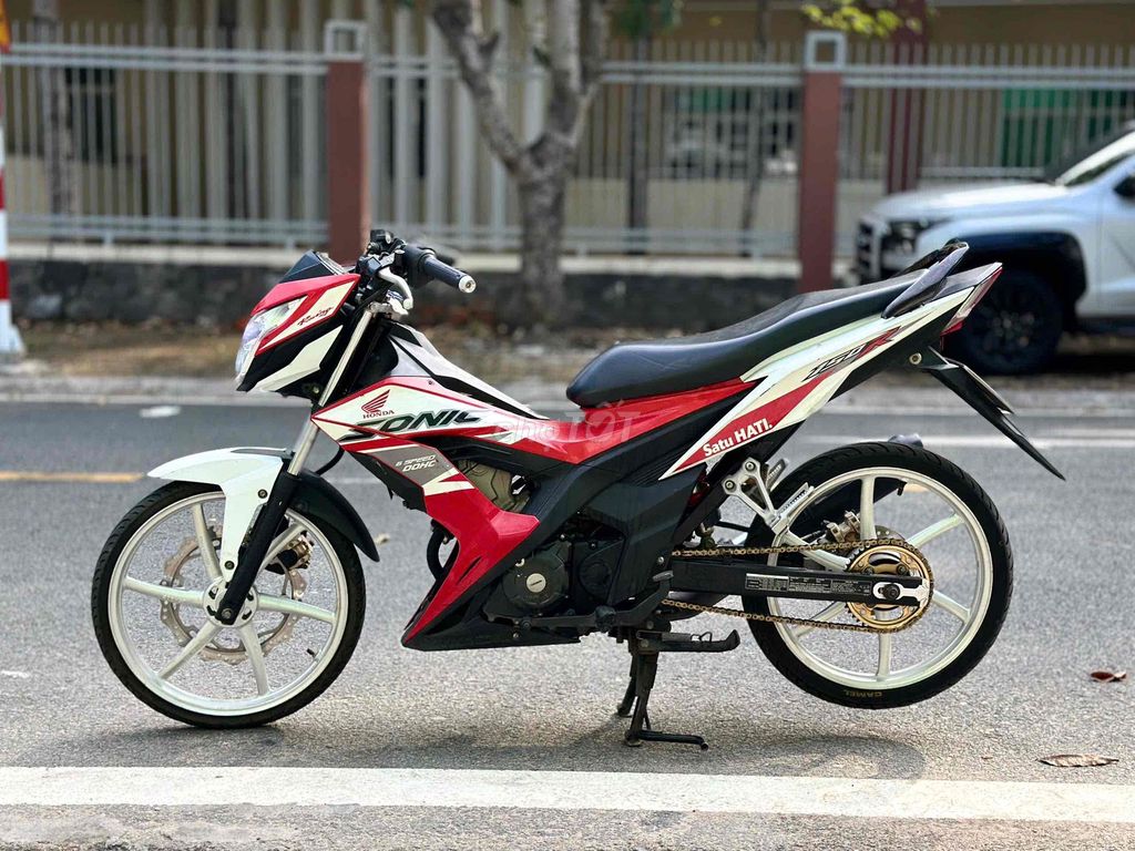 HONDA SONIC 150 – MÁY ZIN CHÍNH CHỦ. Mua bán Xe máy tại Thành phố Thủ Dầu Một Bình Dương được đăng bởi Xe Máy Bình Dương hình 6