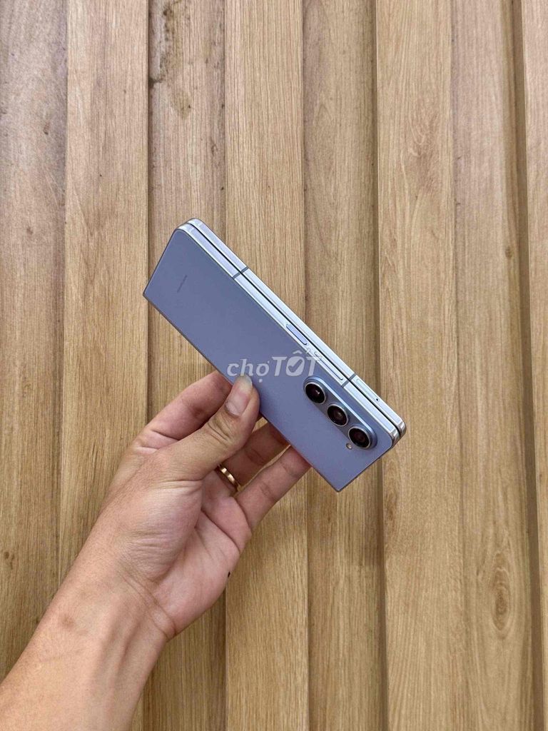 Samsung Galaxy Z Fold Xám. Mua bán Điện thoại tại Huyện An Lão Hải Phòng được đăng bởi Cao văn toàn  hình 1
