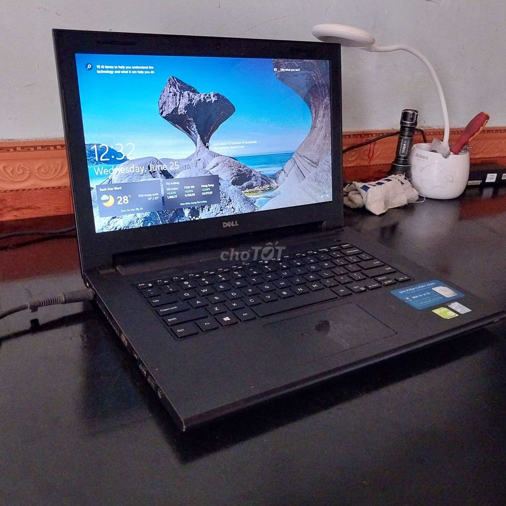 Thanh lý laptop dell inspiration 3878 core i3
