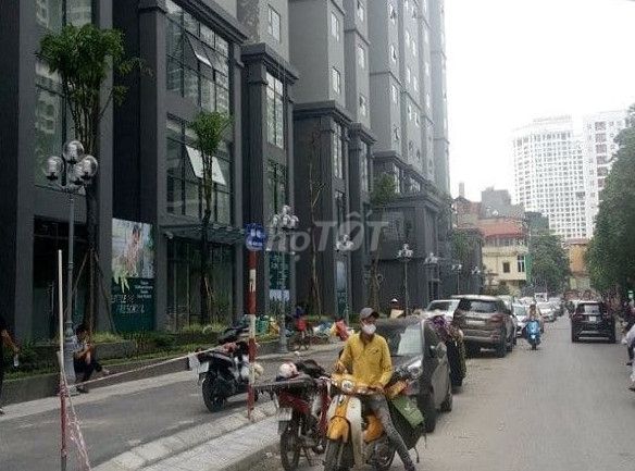 Bán nhà Hàng xóm time city, phố Minh Khai 40m*5t mặt tiền 4,7m.