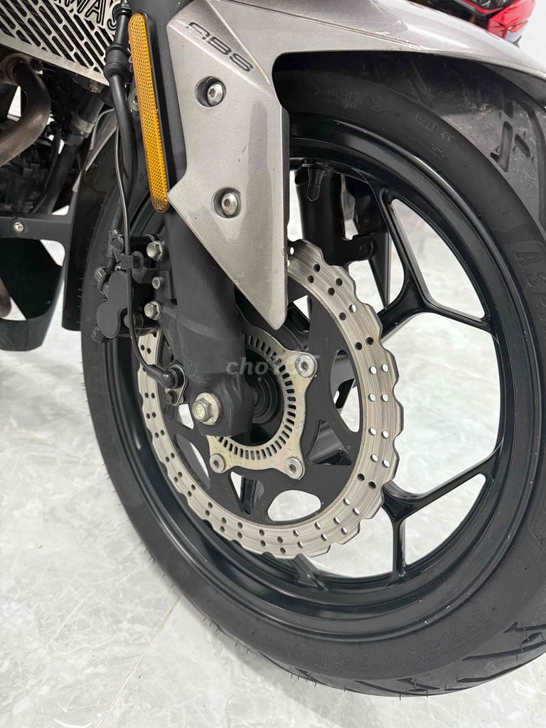 Z300 Biển SG chính Chủ Full đồ chơi. Mua bán Xe máy tại Thành phố Thủ Đức Tp Hồ Chí Minh được đăng bởi Xe máy Hùng Huyền hình 6