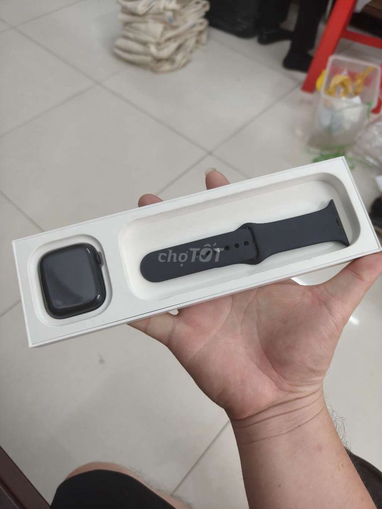Apple Watch Series 7 45mm Nhôm Midnight GPS 99%. Mua bán Thiết bị đeo thông minh tại Quận 5 Tp Hồ Chí Minh được đăng bởi Strawberry Mobile hình 1