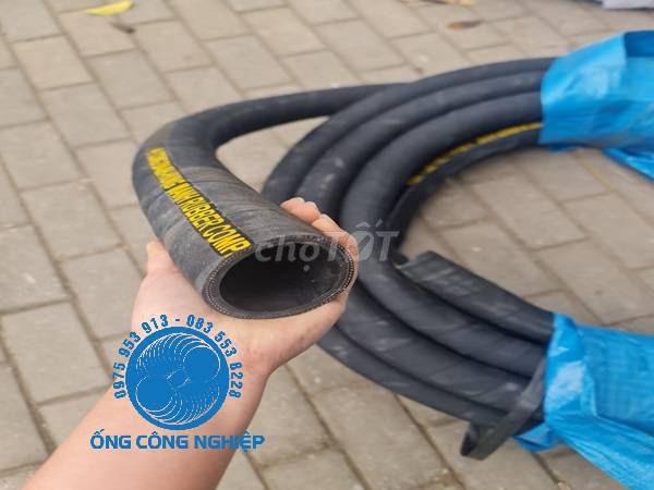 Ống cao su bố vải D27, áp 10 bar. Mua bán Đồ chuyên dụng, Giống nuôi trồng tại Quận Hoàng Mai Hà Nội được đăng bởi Ống chịu nhiệt hình 1