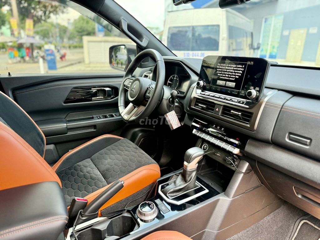Mitsubishi Triton 2024 Athlete 4×4 AT - 13000 km. Mua bán Ô tô tại Quận Bình Thạnh Tp Hồ Chí Minh được đăng bởi XE MỚI VÀ QUA SỬ DỤNG CHÍNH HÃNG hình 8