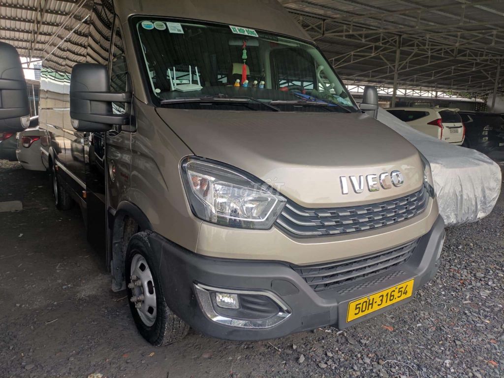 Xe khách Iveco Daily Plus 19 chỗ. Mua bán Phương tiện khác tại Huyện Nhà Bè Tp Hồ Chí Minh được đăng bởi Huỳnh Tấn Kha hình 1