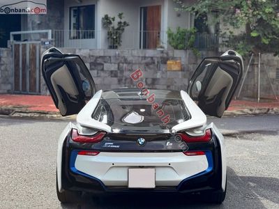 BMW i8 Sản Xuất 2014 Zin 100%. Mua bán Ô tô tại Quận Hà Đông Hà Nội được đăng bởi Trường Thịnh Phát Auto
