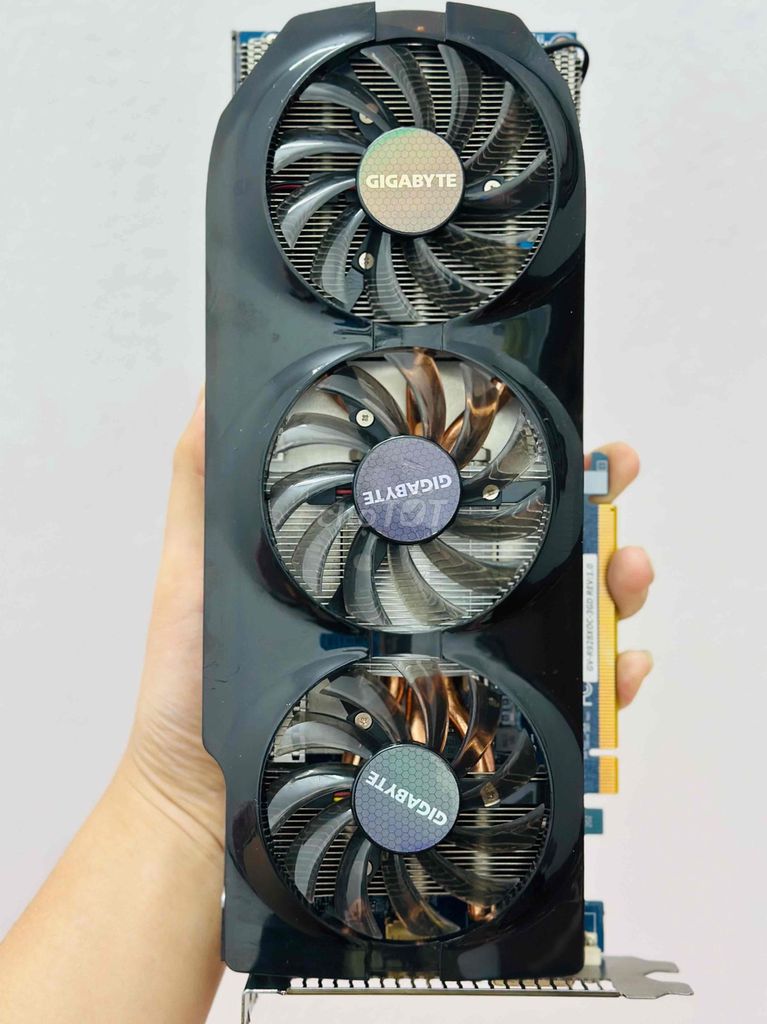 Card đồ họa Gigabyte GV-R928XOC-3GD Đen. Mua bán Linh kiện (RAM, Card...) tại Huyện Thanh Oai Hà Nội được đăng bởi Hồng Hải hình 1