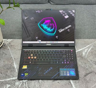 LAPTOP MSI U9 185H/AI/32GB/1TB/4070 8G/16"2K 240HZ. Mua bán Laptop tại Quận Bình Thạnh Tp Hồ Chí Minh được đăng bởi Z COMPUTER CHI NHÁNH BÌNH THẠNH