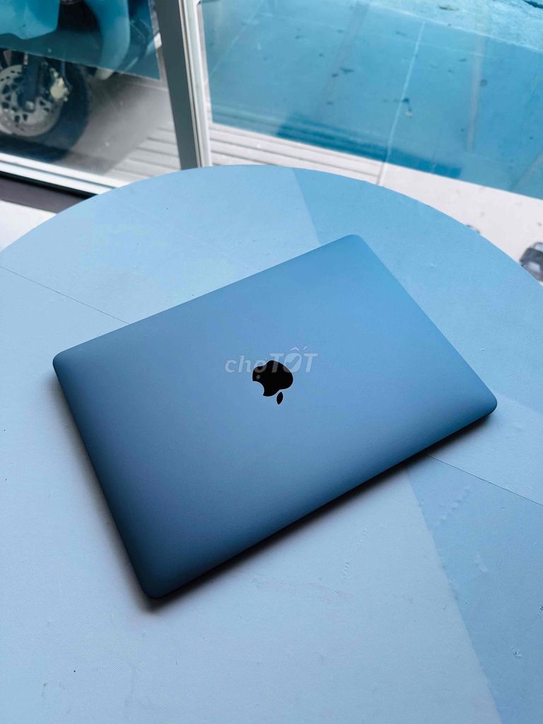 Apple MacBook Air 13 inch i5 8GB/128GB. Mua bán Laptop tại Quận 12 Tp Hồ Chí Minh được đăng bởi Mr T hình 1