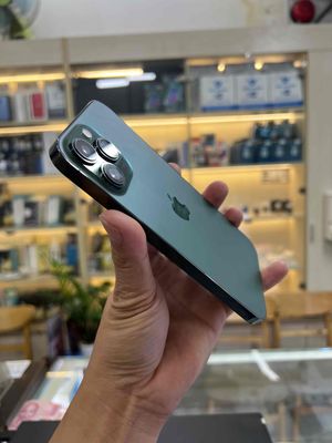 iPhone 13Pro Max 256Gb LL xanh Lá 99%. Mua bán Điện thoại tại Quận 6 Tp Hồ Chí Minh được đăng bởi Nguyễn Tất Thám