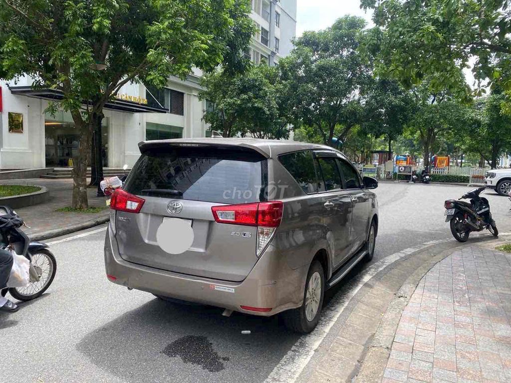 Toyota Innova 2019 2.0E 110682 km. Mua bán Ô tô tại Quận Thanh Xuân Hà Nội được đăng bởi Dũng hình 3