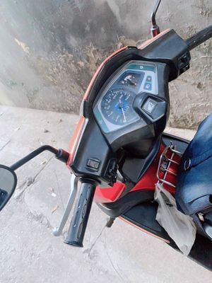 Honda Air Blade 2009 màu Đỏ. Mua bán Xe máy tại Quận Hoàng Mai Hà Nội được đăng bởi ngyueenx văn thanh