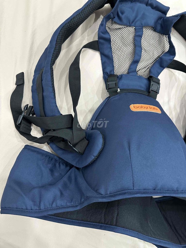 Địu em bé Baby Lab Vải Xanh navy. Mua bán Mẹ và bé tại Quận Thanh Xuân Hà Nội được đăng bởi Trịnh Thị Huyền hình 1