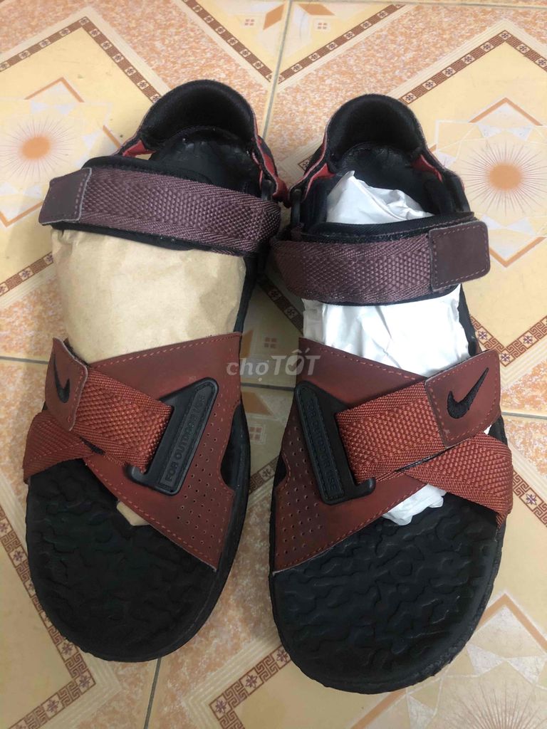 sandal nike ACG