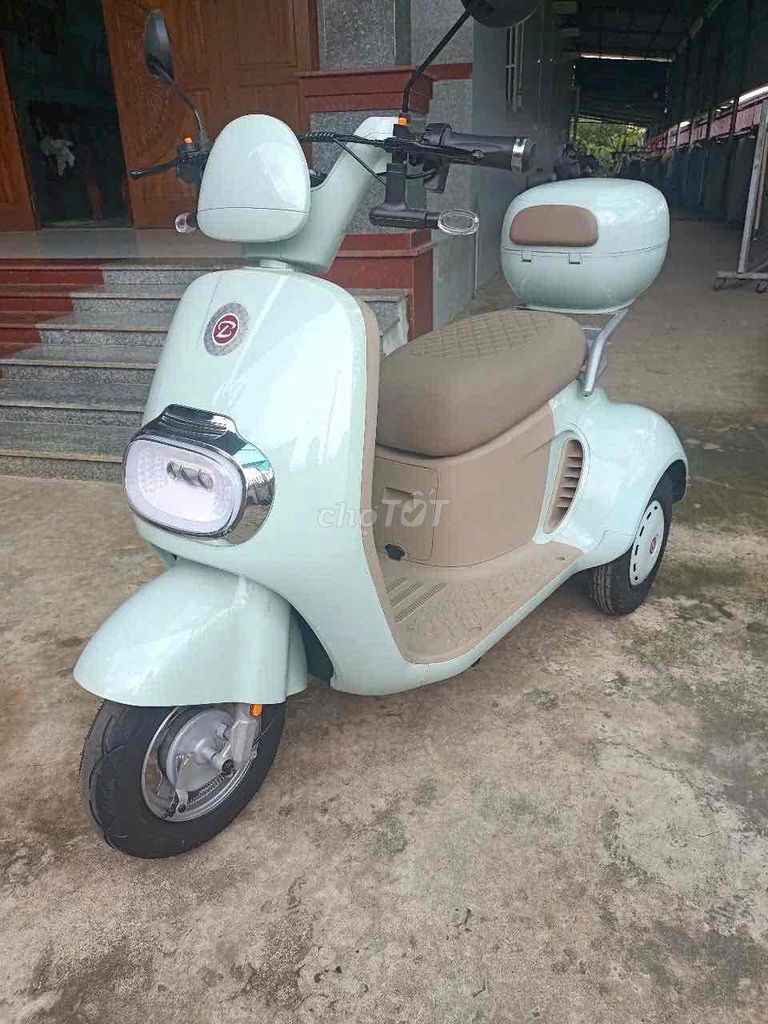 Xe điện 3 bánh dành cho người lớn tuổi. Mua bán Xe điện tại Huyện Đức Hòa Long An được đăng bởi Thanh Nam Phạm hình 4