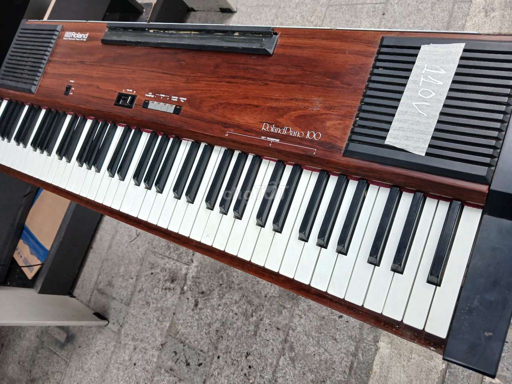 Đàn piano điện Roland Piano 100 Nâu. Mua bán Nhạc cụ tại Quận Đống Đa Hà Nội được đăng bởi thanglong hình 1