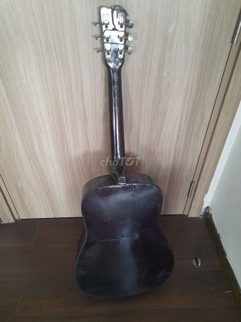 Thanh lý Guitar có EQ