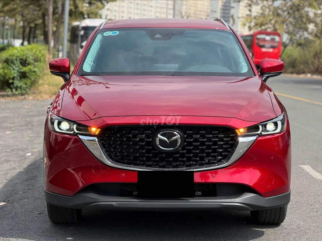 Mazda CX-5 2023 2.0 Luxury Đỏ. Mua bán Ô tô tại Quận 1 Tp Hồ Chí Minh được đăng bởi TÂN TỨ QUÝ hình 3