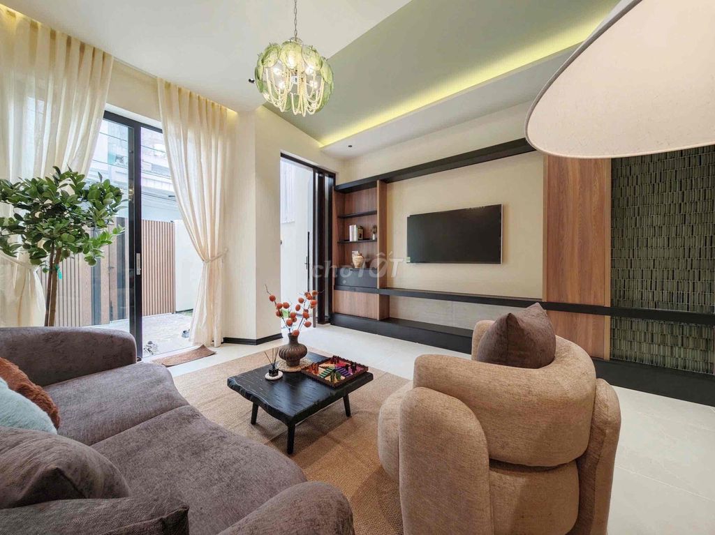 3-storey house with private pool and garden off Hà Huy Tập — photo 9
