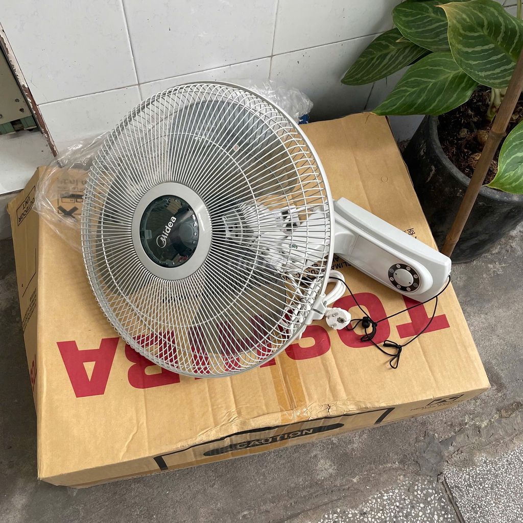 Quạt treo tường Midea FW40-6H 55W (Êm) Nam339. Mua bán Quạt tại Thành phố Thủ Dầu Một Bình Dương được đăng bởi Nam339BinhDuong hình 1