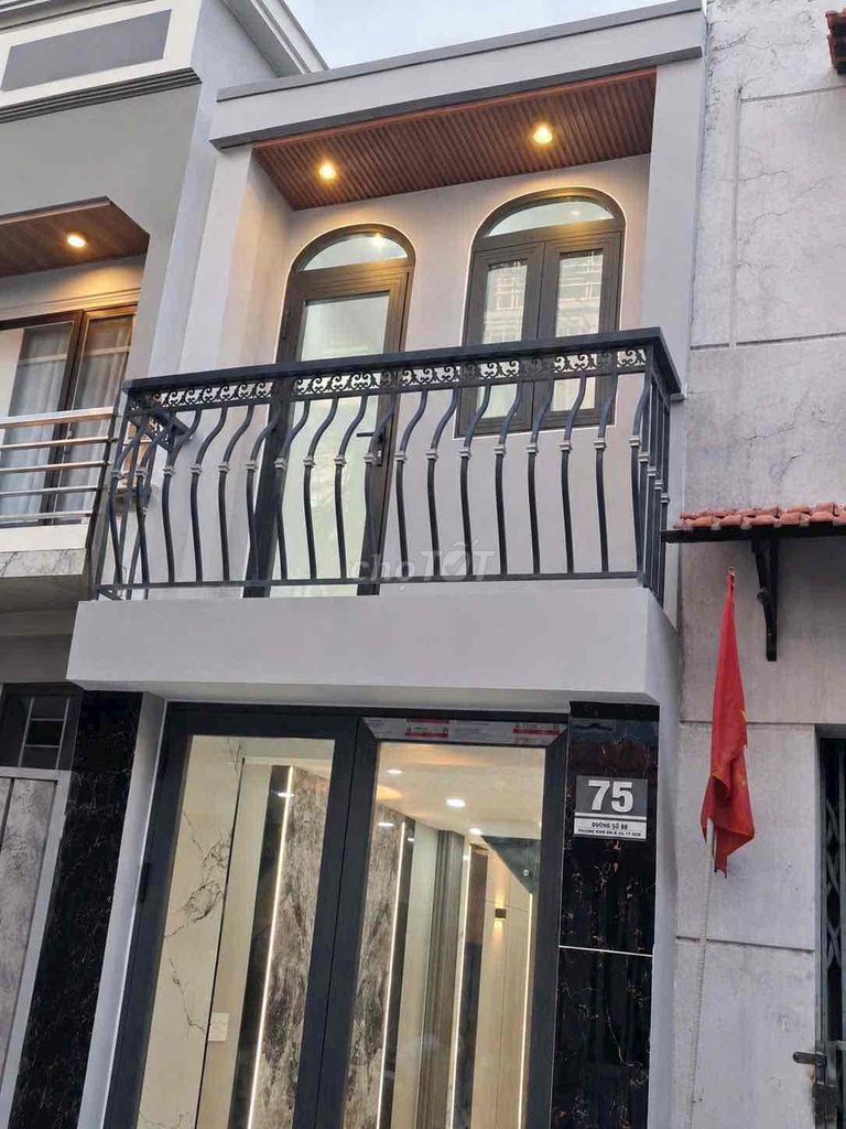 Bán nhà mặt tiền đs: 8, BHHA: đúc 1 lầu, 2,5x8