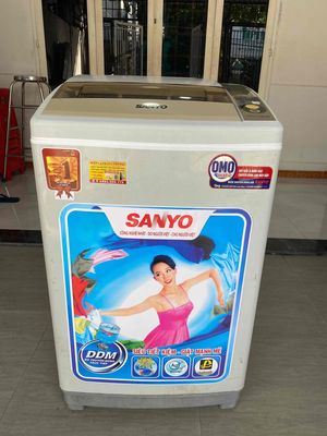 Máy Giặt Sanyo 9 kg , giặt mạnh, sấy khô