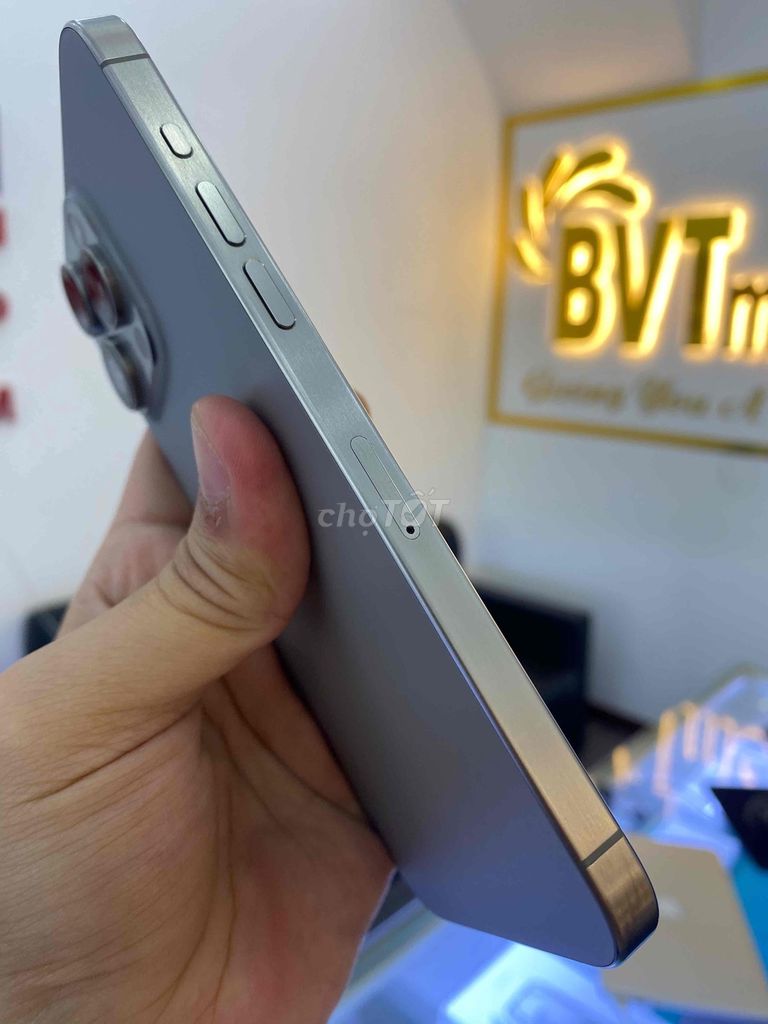 iPhone 15 Pro Max 1TB, Nature Keng Pin90%, Zin Ốc. Mua bán Điện thoại tại Quận 5 Tp Hồ Chí Minh được đăng bởi BVTMOBILE HỆ THỐNG BÁN LẺ UY TÍN hình 5