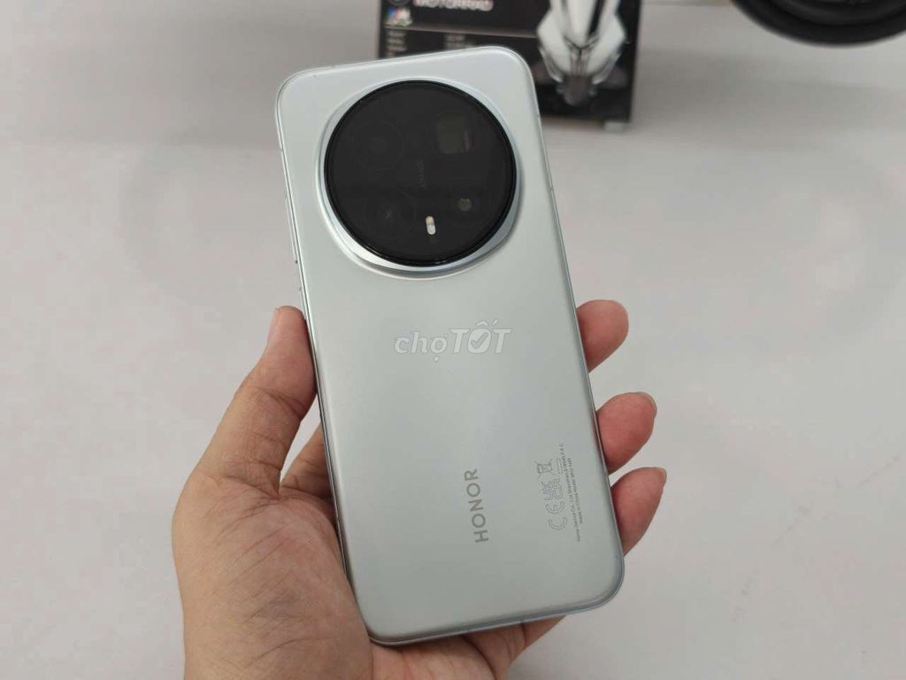 Honor Magic 8 Pro 512GB Bạc 99%. Mua bán Điện thoại tại Quận Ninh Kiều Cần Thơ được đăng bởi Lê Khang hình 1