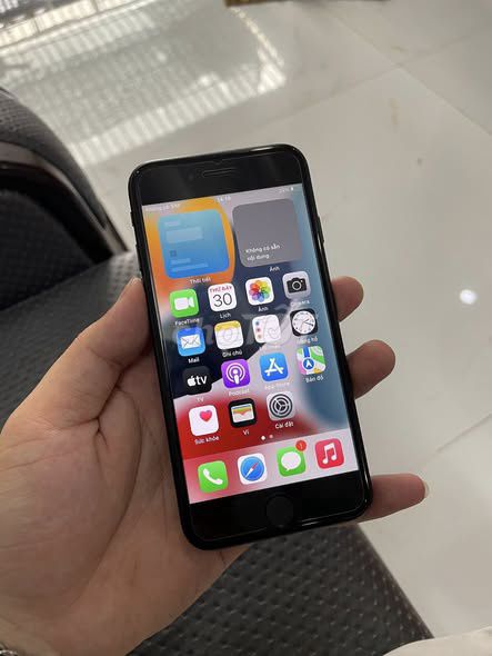 Apple iPhone 7 Đen. Mua bán Điện thoại tại Quận 1 Tp Hồ Chí Minh được đăng bởi Hội Đồ Điện Tử hình 1