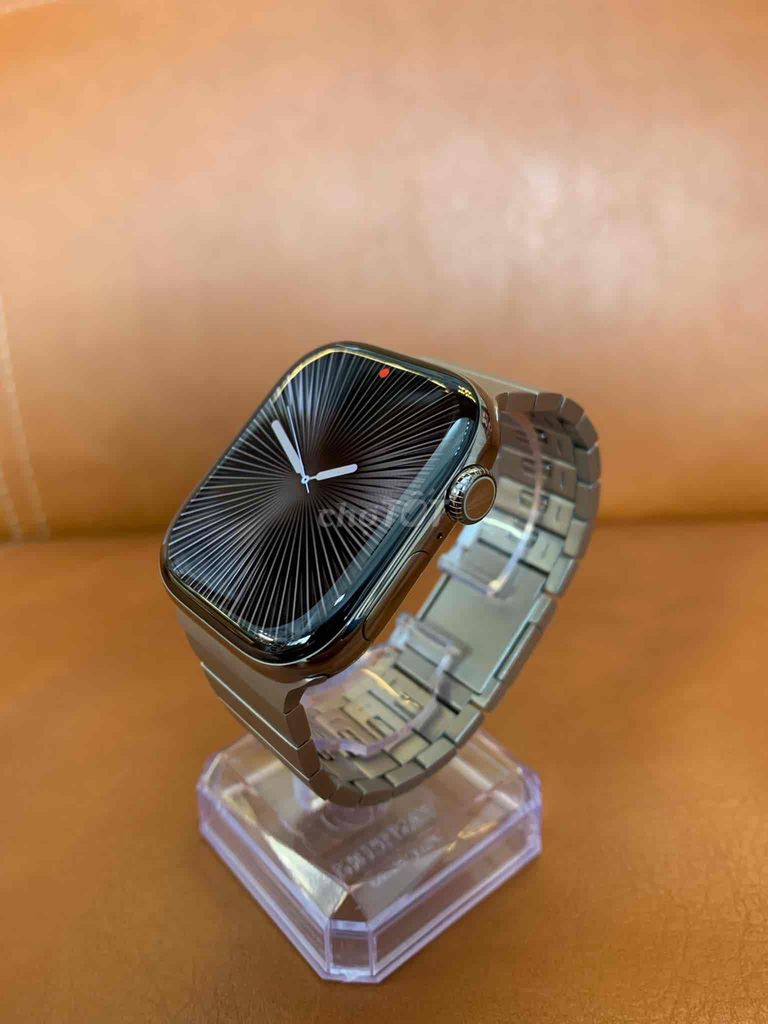 Bán apple watch sr10:46 Titan Tự nhiên lte Esim